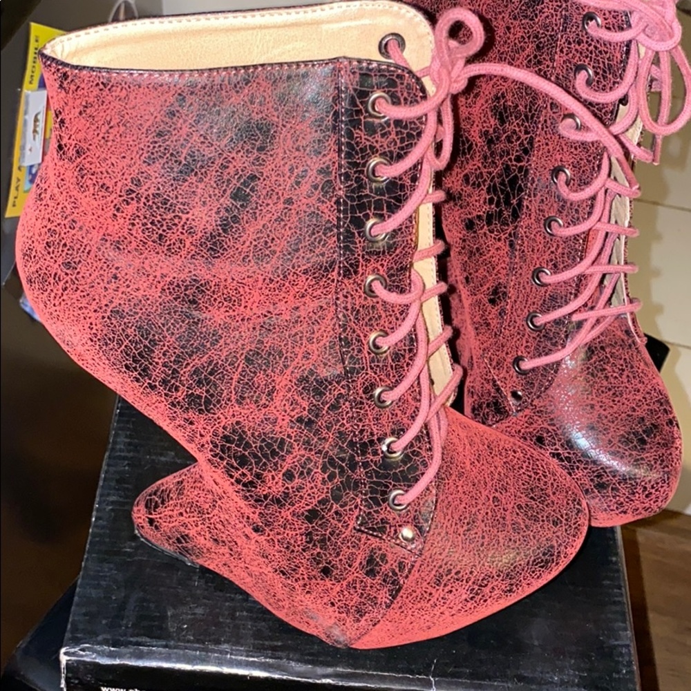 Wine & Black Heel Less Heels